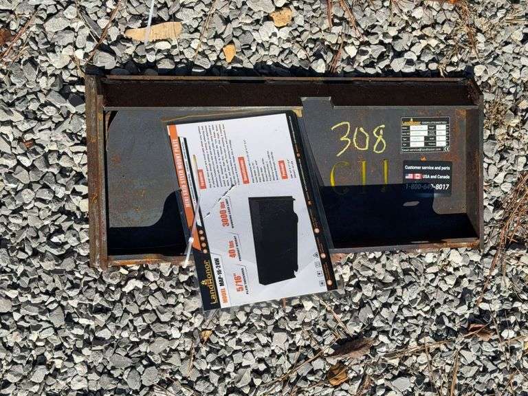 Unused Mount Plate image