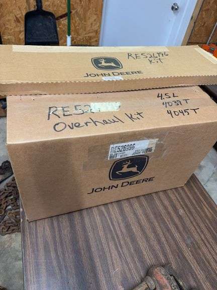 John Deere Engine Overhaul Kit - New image