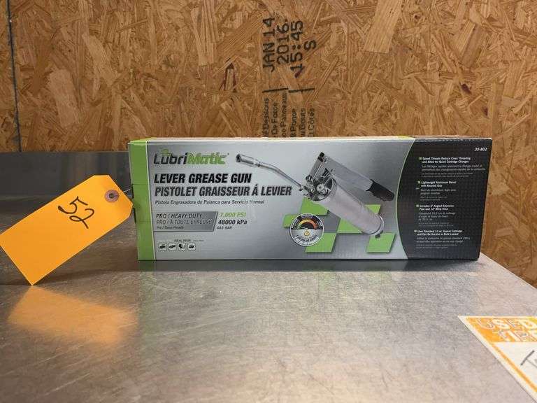 (4) New Lever Type Grease Guns image