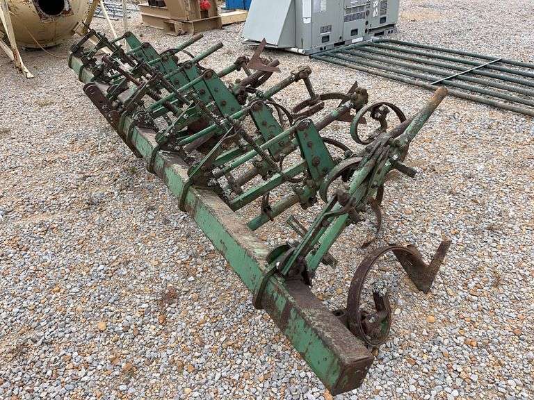 John Deere 4 Row Cultivator image