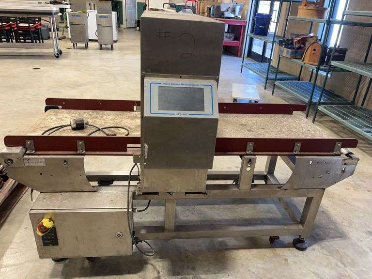 5' Conveyor Metal Detector image