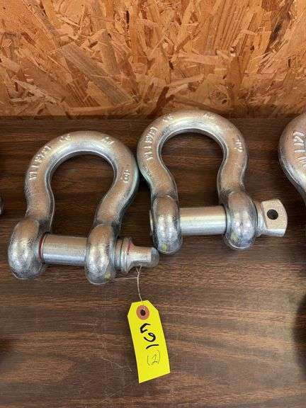 (2) 9.5 T 1-1/8" Anchor Shackles image