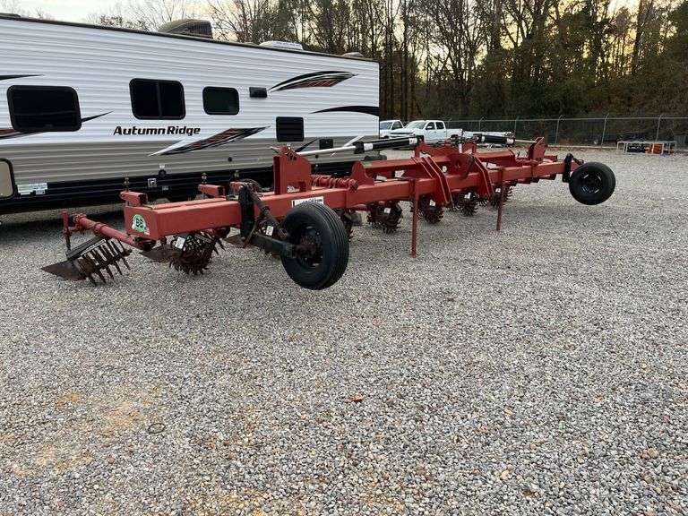 Bigham Brothers Rolling Cultivator - 8 Row image