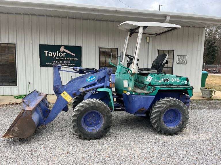 2004 Komatsu WA-30 Articulating Wheel Loader image