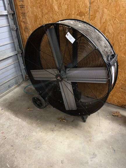 Unused - Countyline 42" Belt Driven Drum Fan image