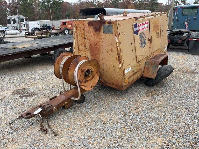 Quincy 160 Air Compressor image