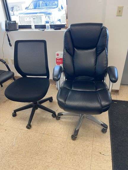 (2) Office Chairs image