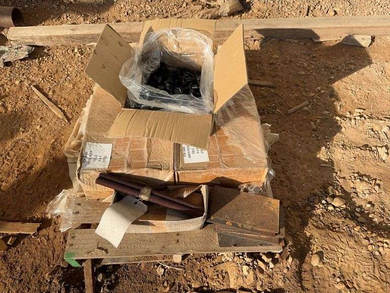 (1) Pallet 3/4" Bolts image