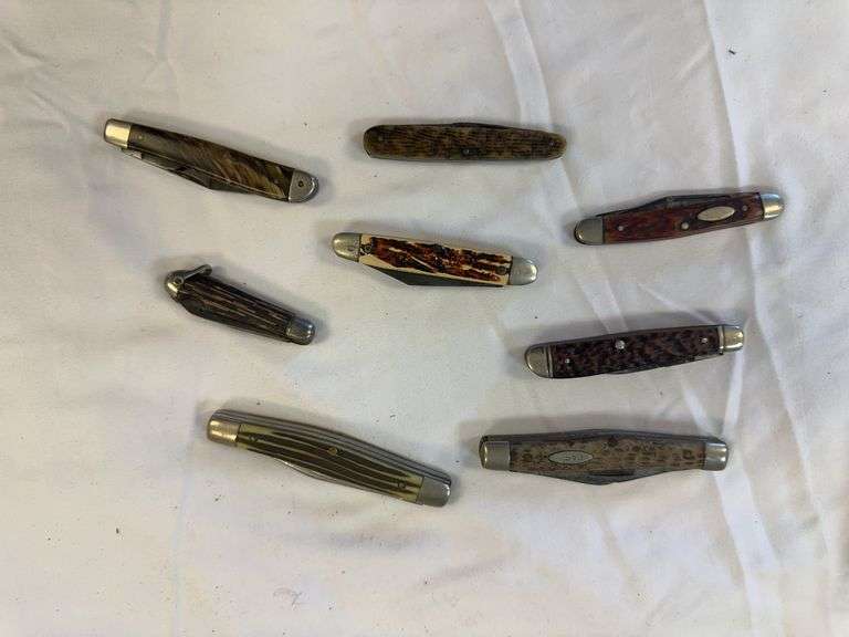Pocket Knife Assortment - Group of 8 image