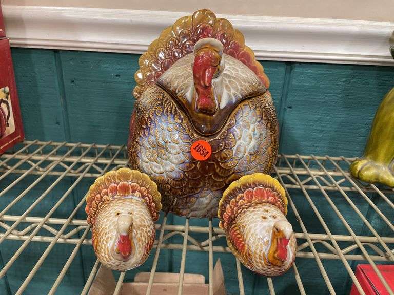 Turkey Cookie Jar, Salt & Pepper Shakers image