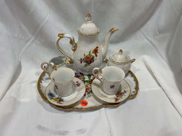 Tea Set image