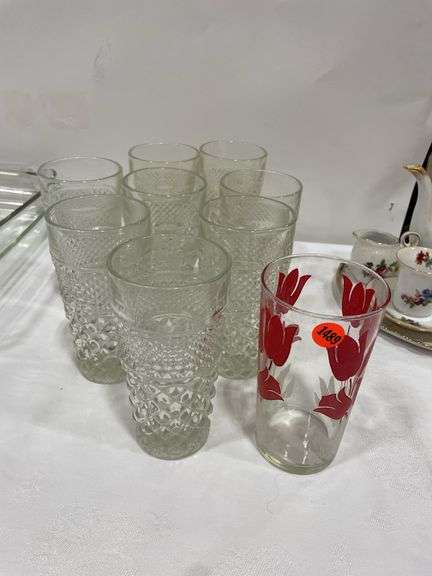 Drinking Glasses, 9 image