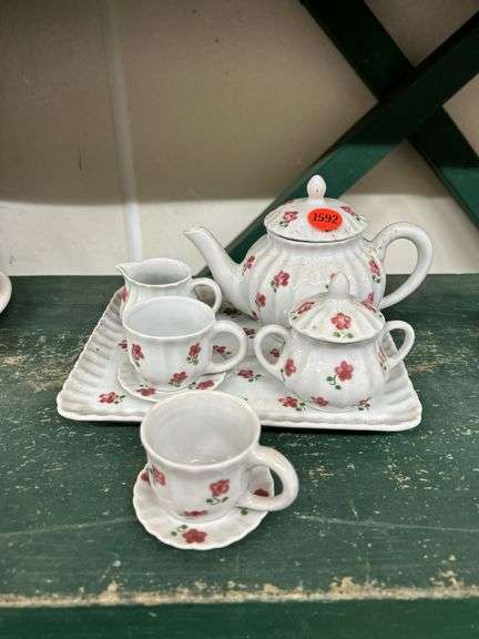 Tea Set image