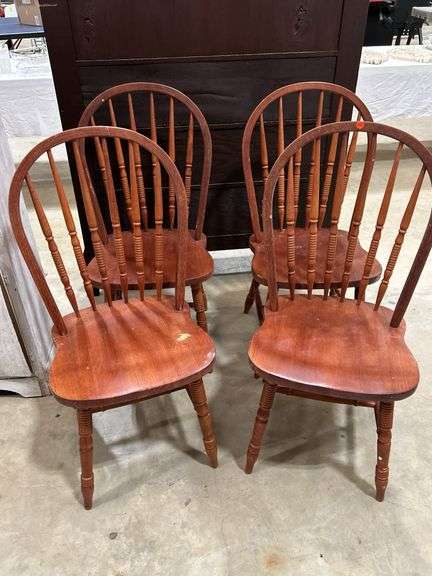 4 Kitchen Chairs image