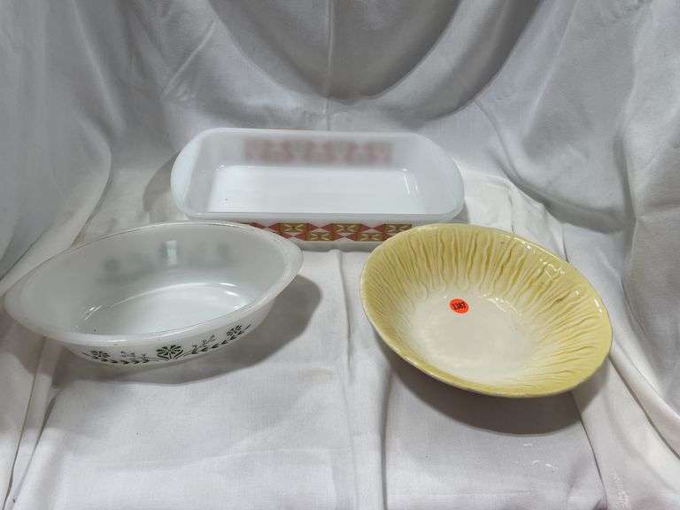 Vintage Glass Bake Bowl, Casserole Dish, Bowl image