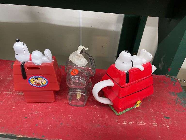 (3) Snoopy Banks & Tea Pot image