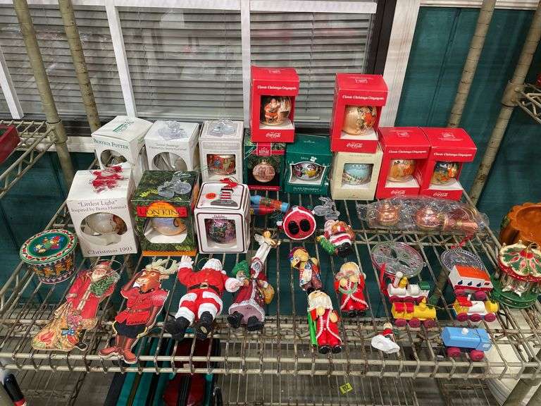 Shelf Christmas Ornaments & Figures image