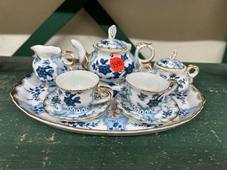 Tea Set image