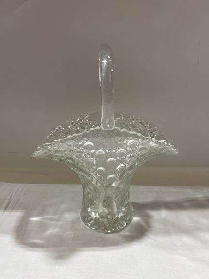 L E Smith Daisy and Button Clear Lead Crystal Basket image