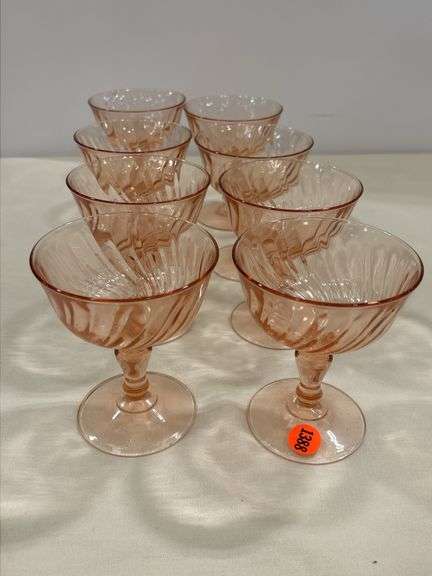 Pink Champagne Glasses, 8 image