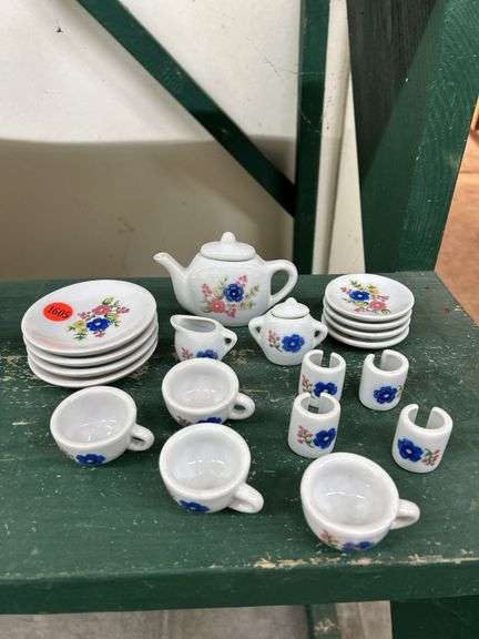 Tea Set image
