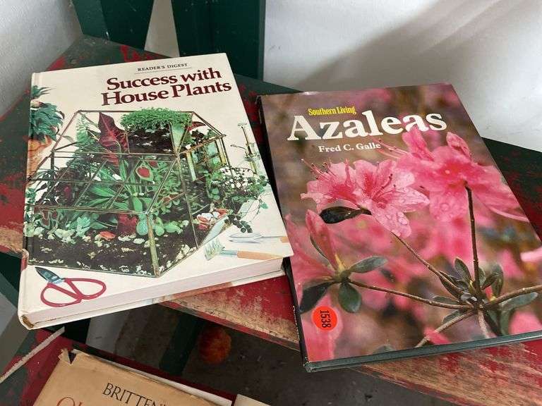 (2) Flower & Plant Books image
