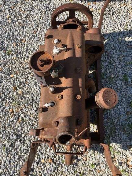 1930’s Ford 4 cylinder industrial engine
