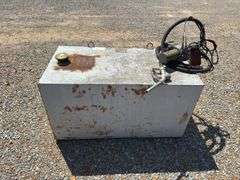 100 Gallon Fuel Tank with Pump
