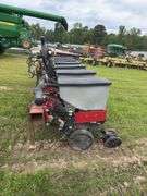 International 6-Row Vacuum Planter