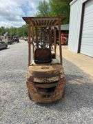 Nissan 3000 Fork Lift