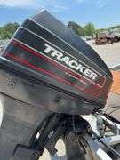 1998 Bass Tracker Pro Team 165