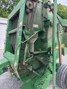 John Deere 467 Round Baler