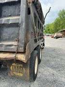 1993 MACK 600 DUMP TRUCK