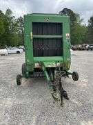 John Deere 467 Round Baler
