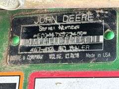 John Deere 467 Round Baler