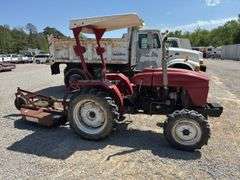 2003 Farm Pro 2425 Tractor