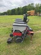 International 6-Row Vacuum Planter
