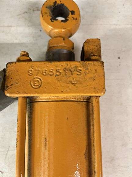 Case 580K Steering Cylinder
