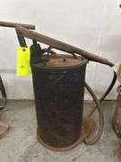 Early Foot Pump Lubricator
