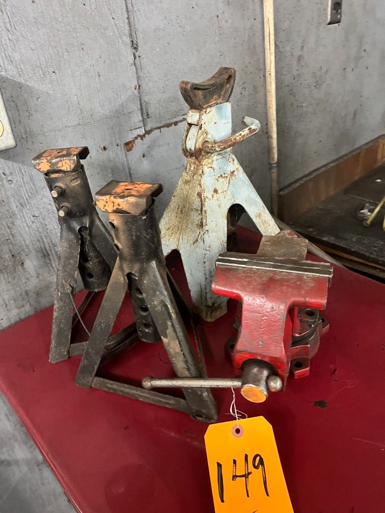 Lot image 2