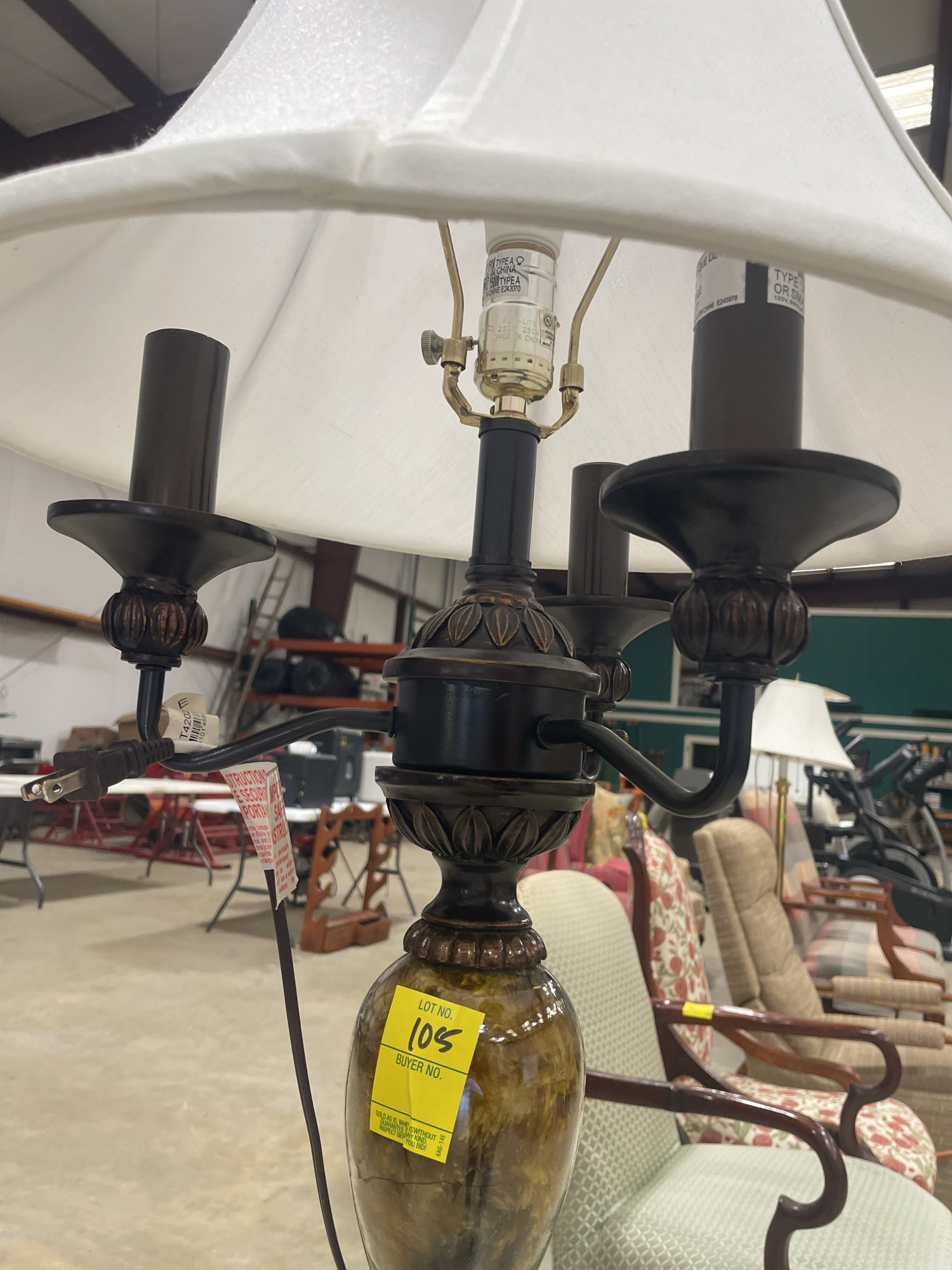Lot image 3