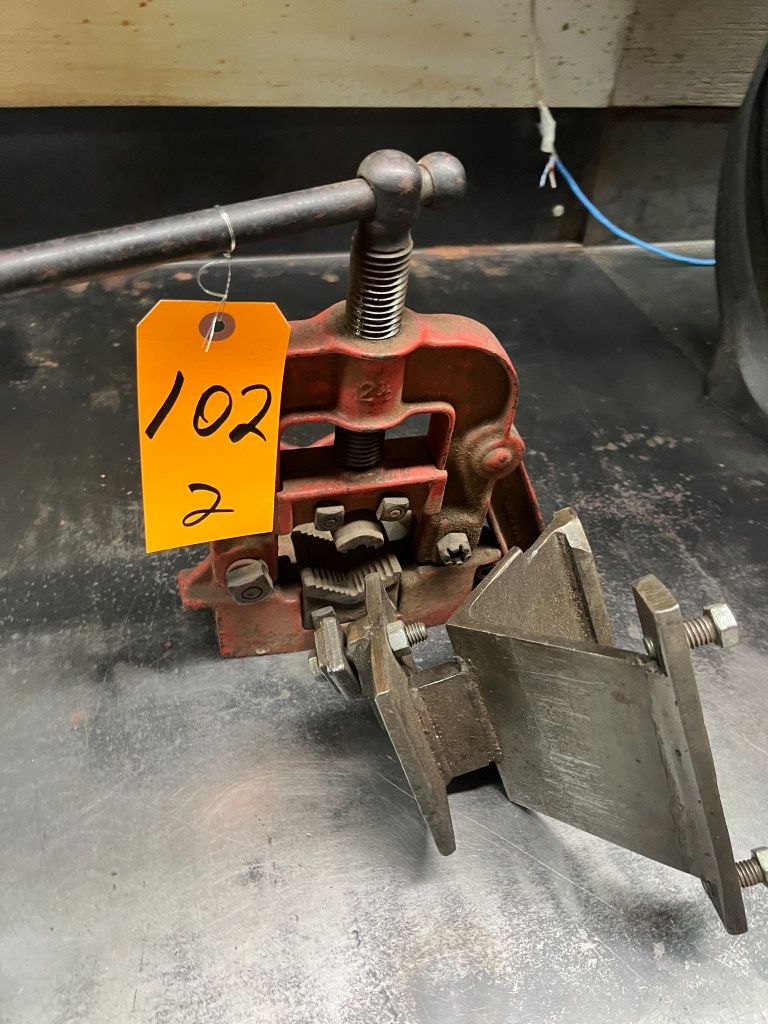 Lot image 2