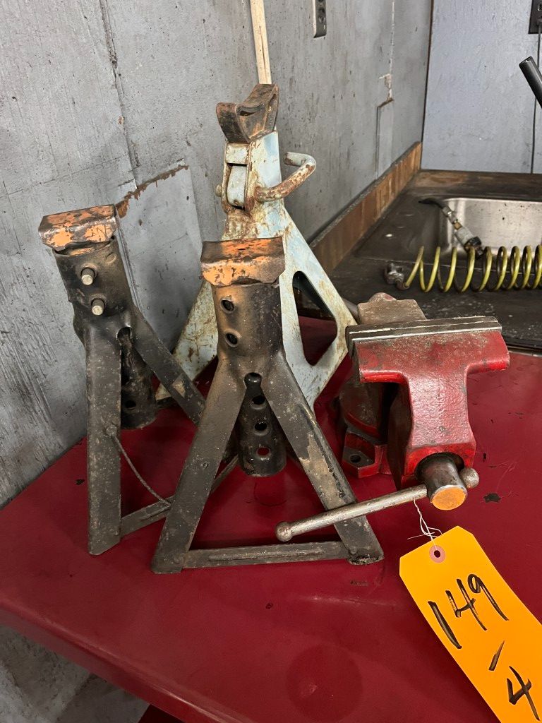 Lot image 3