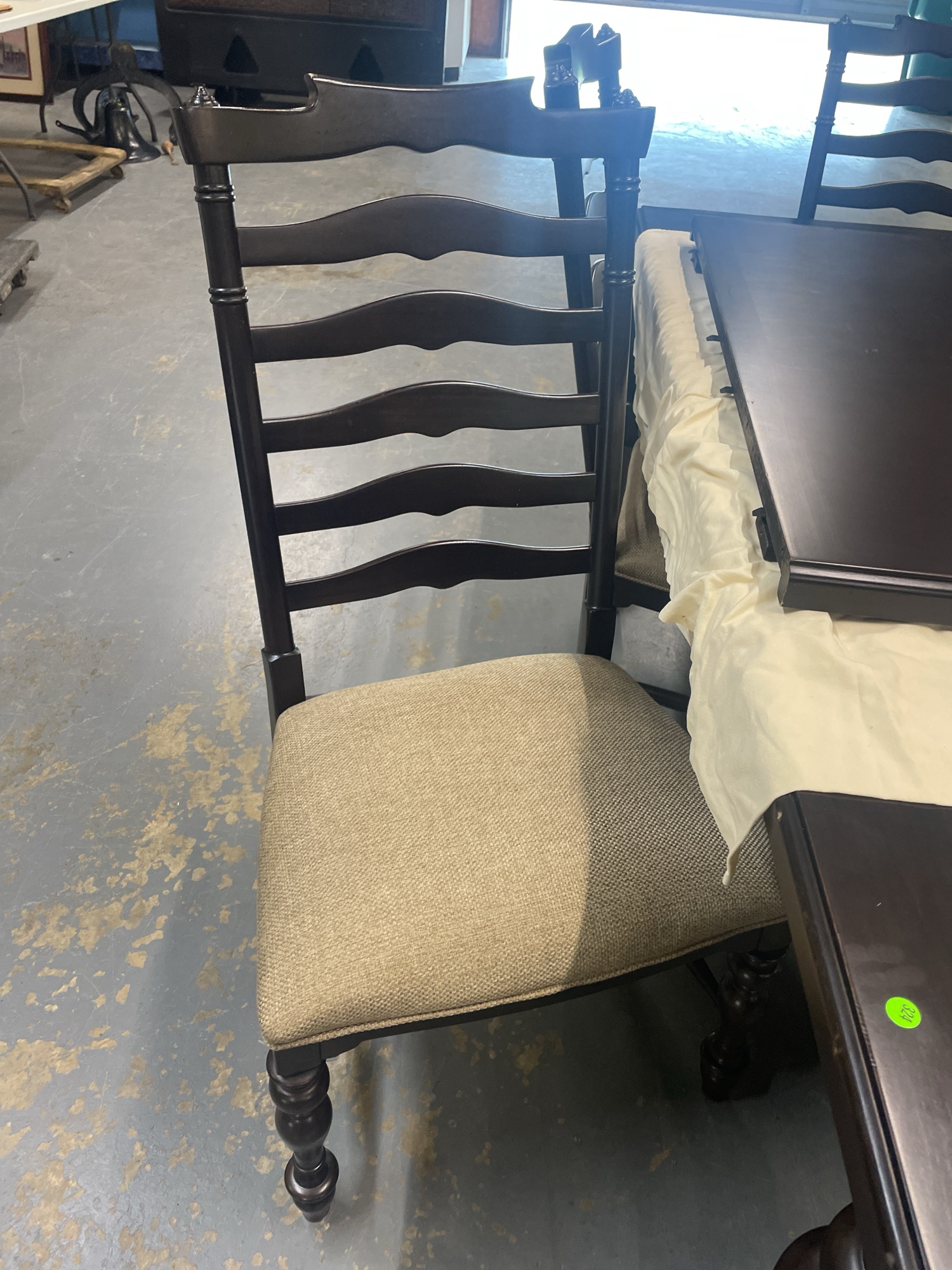 Lot image 4