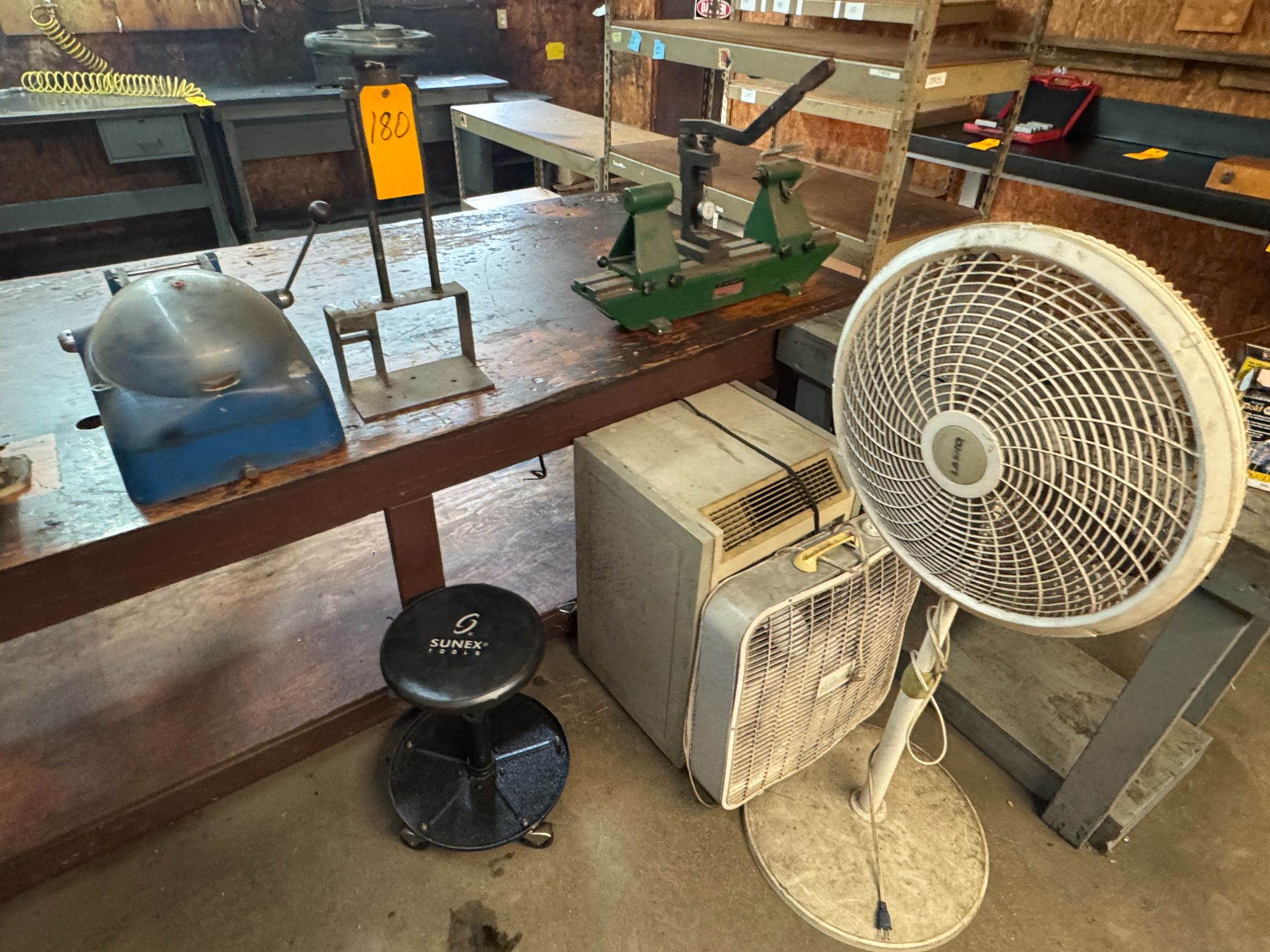 Lot image 3