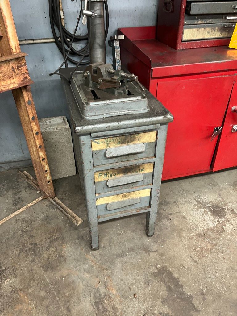Lot image 3