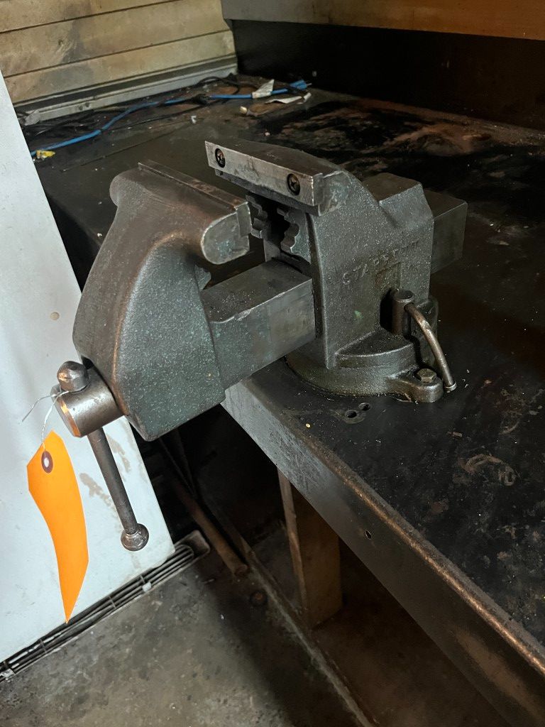 Lot image 1