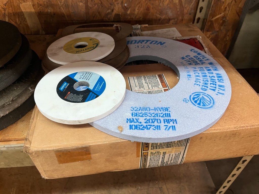 Lot image 3
