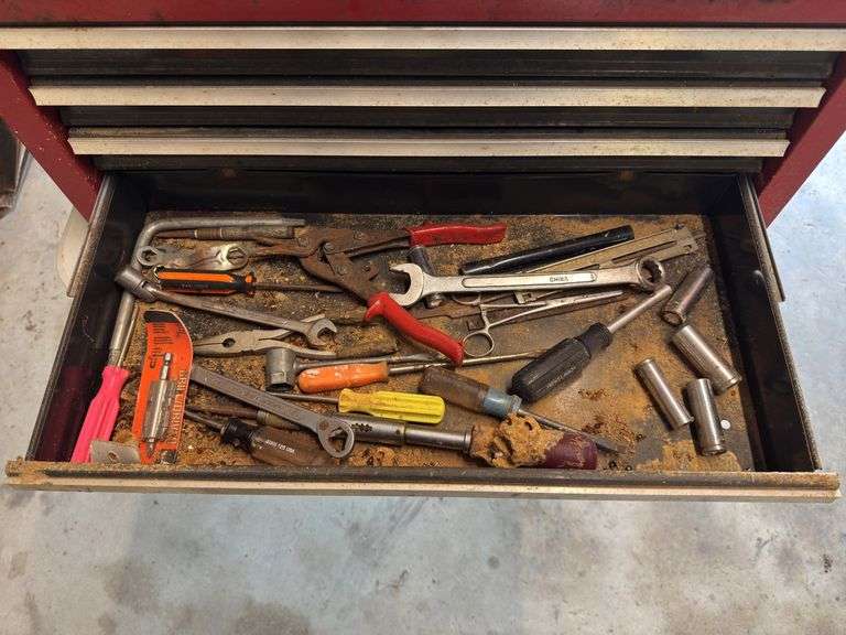 Craftsman Tool Chest with Assorted Tools