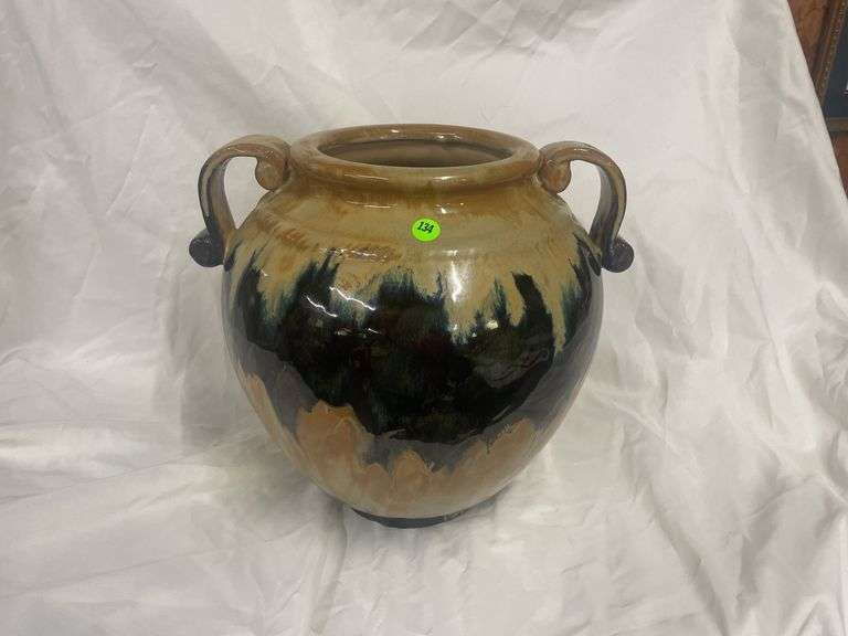 Earthenware Pottery Vessel with Handles